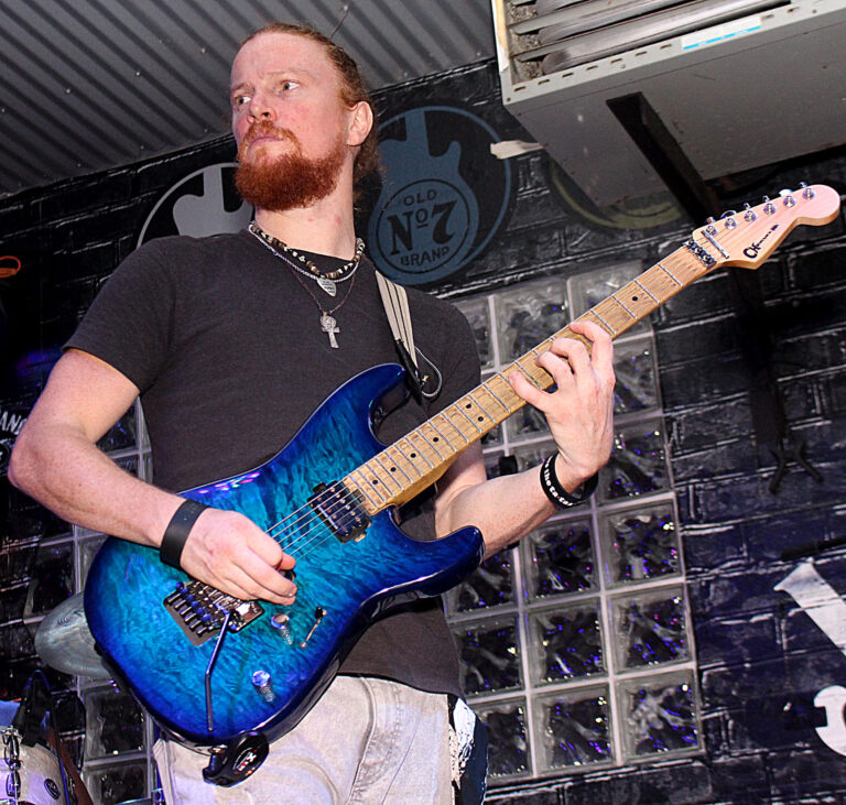 Derek Trull